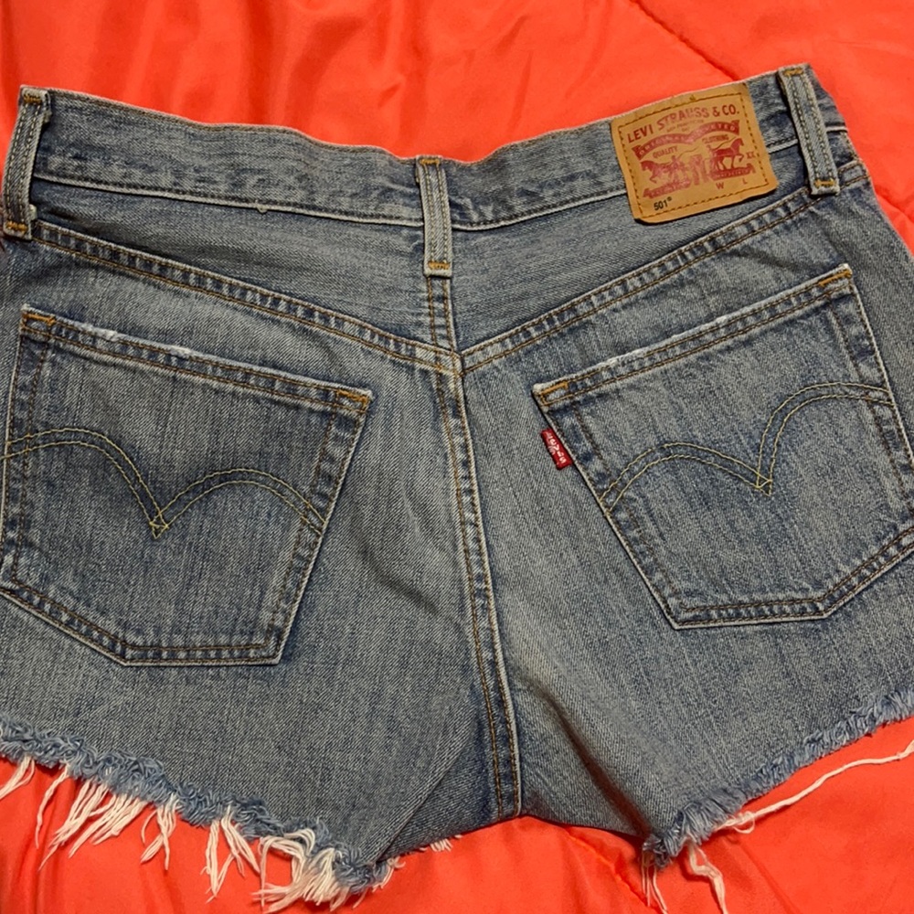 Short shorts
